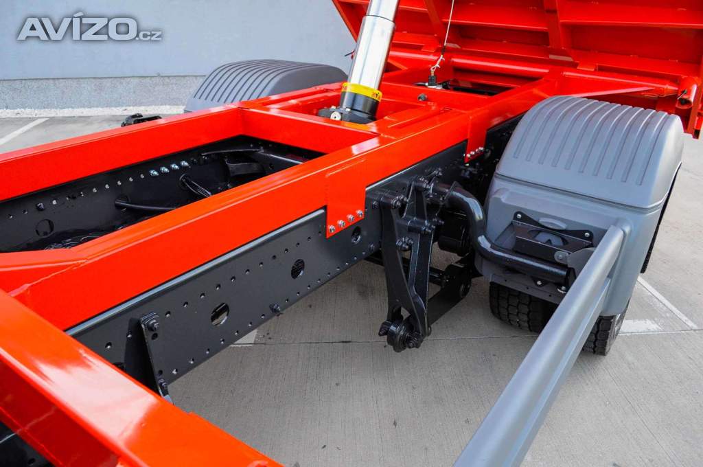 Foto inzerátu MERCEDES ATEGO 1222 TŘÍSTRANNÝ SKLÁPĚČ + HYDRAULICKÁ RUKA