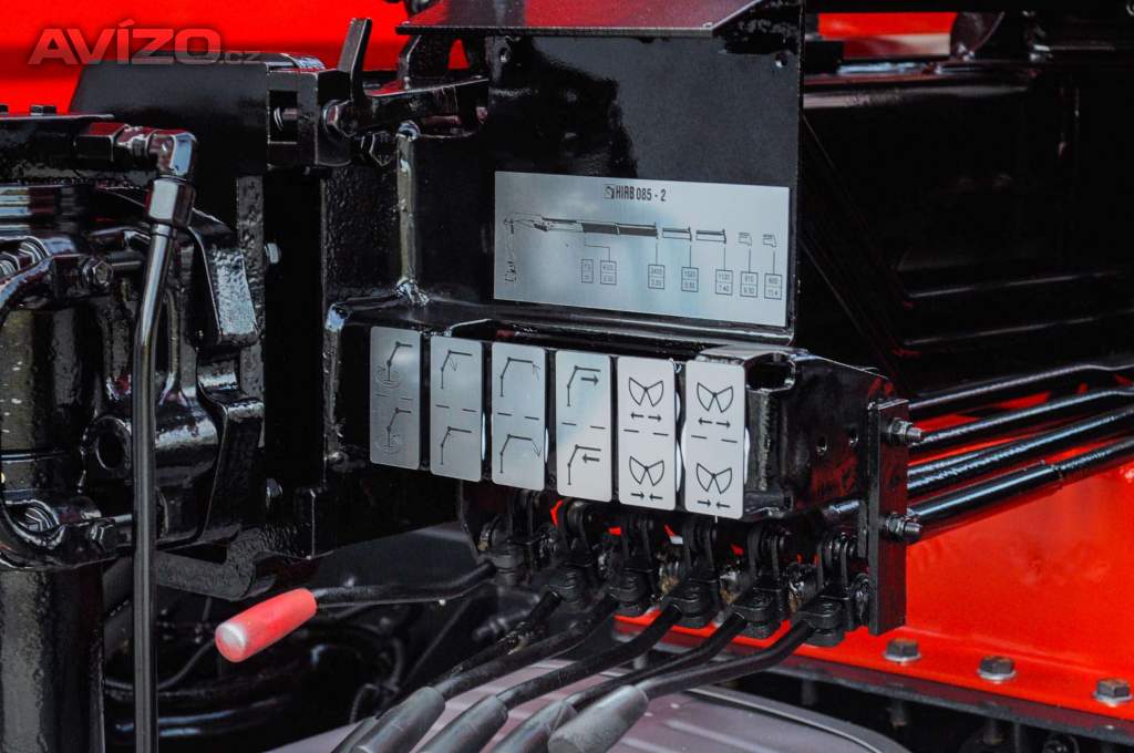 Foto inzerátu MERCEDES ATEGO 1222 TŘÍSTRANNÝ SKLÁPĚČ + HYDRAULICKÁ RUKA