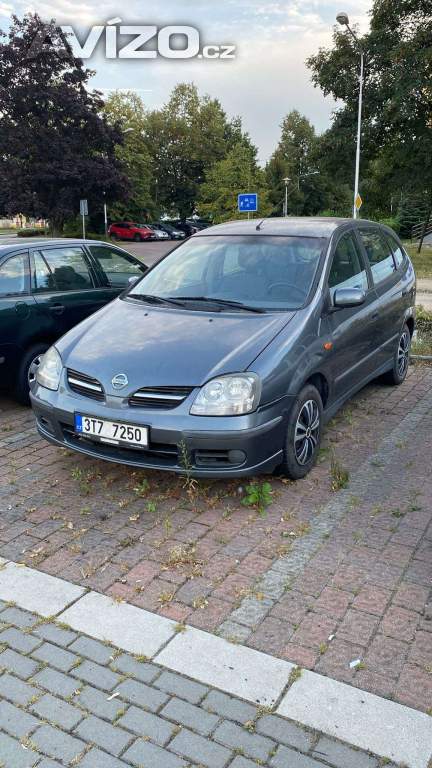 Nissan Almera 