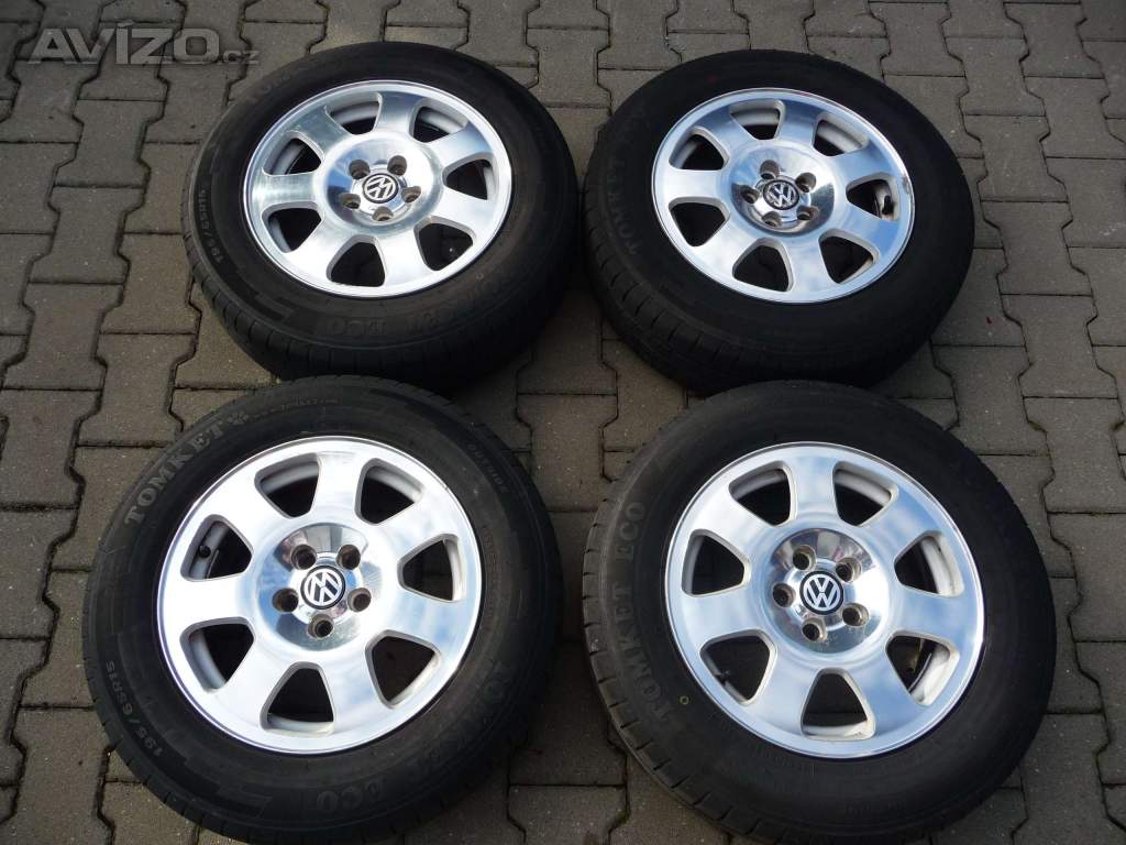 ALU KOLA 5x100 15 WV GOLF 4,ŠKODA OCTÁVIA 1,SEAT -ZÁNOVNÍ LETNÍ PNEU !!