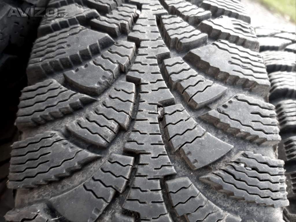 2ks zimních pneu 165/70 R13 Vraník 