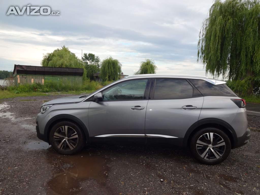 Foto inzerátu Peugeot 3008 1.2 PureTech 96 kW – pravidelný servis 