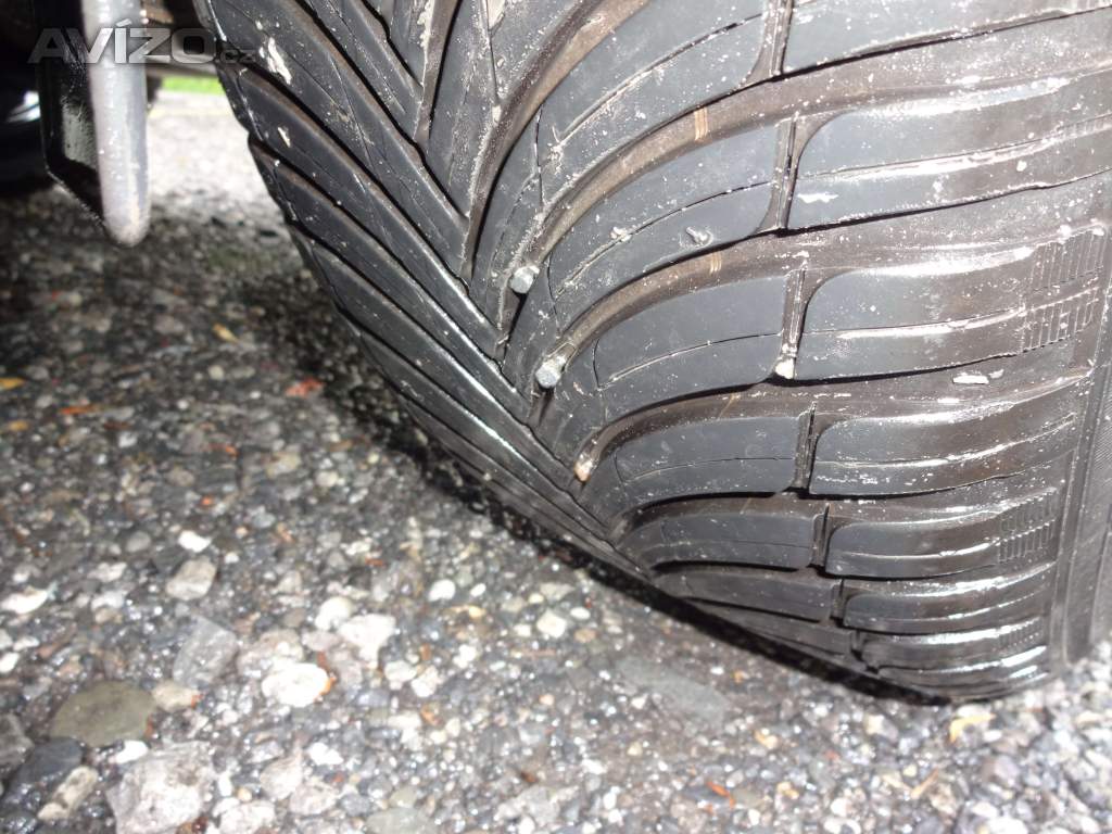 Foto inzerátu Peugeot 3008 1.2 PureTech 96 kW – pravidelný servis 