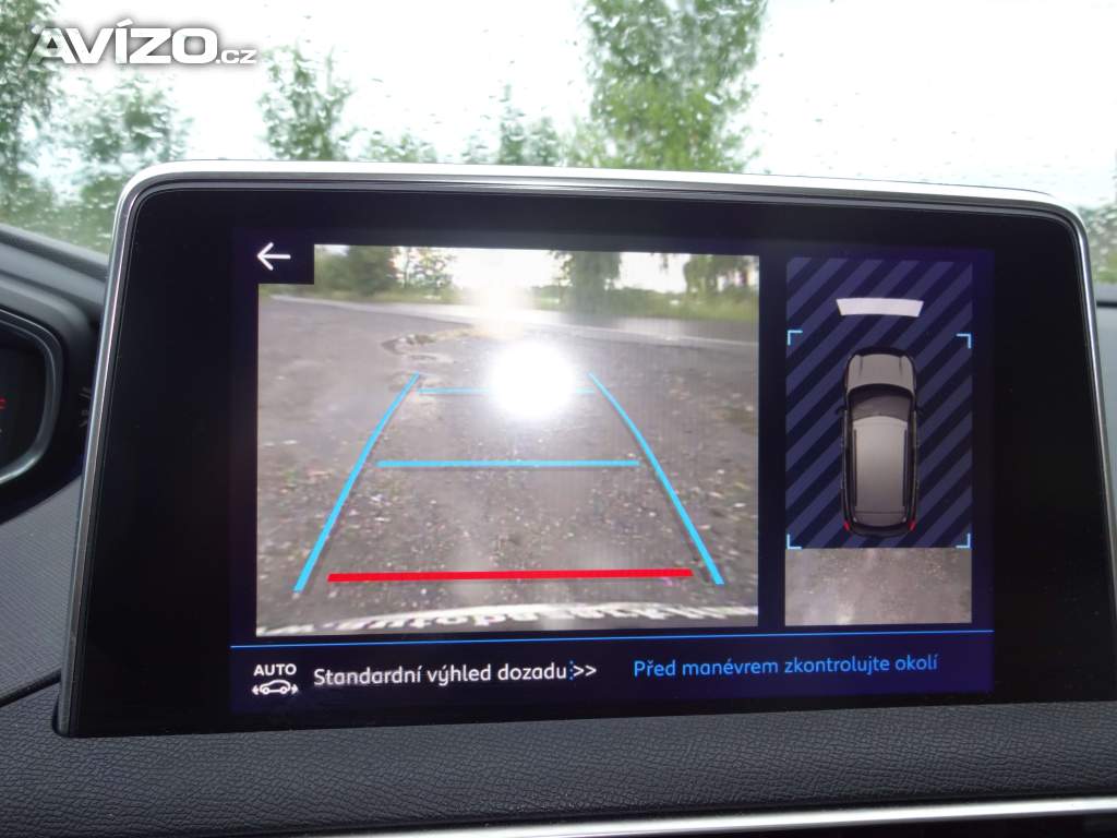 Foto inzerátu Peugeot 3008 1.2 PureTech 96 kW – pravidelný servis 