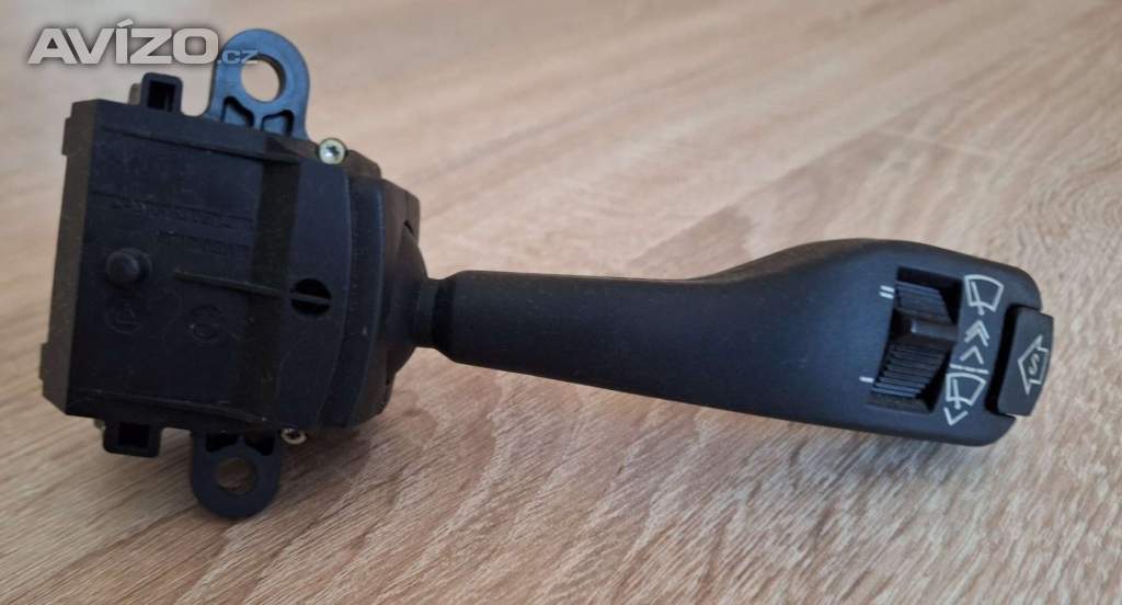 BMW E39 páčka stěračů