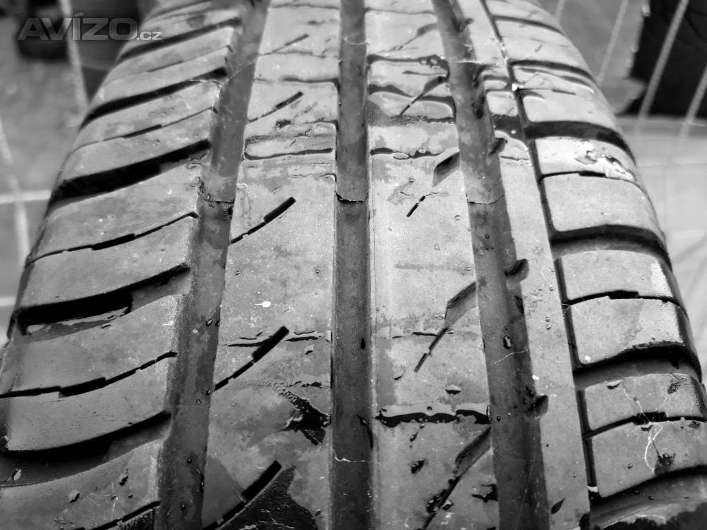 Sada nejetých letních pneu 155/65 R14 Continental