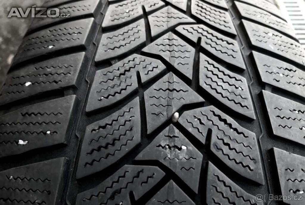 Po 2ks zimních pneu 215/60 R16: 