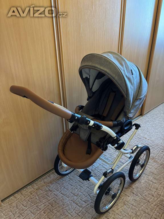 Foto inzerátu Kočárek TAKO - jako nový