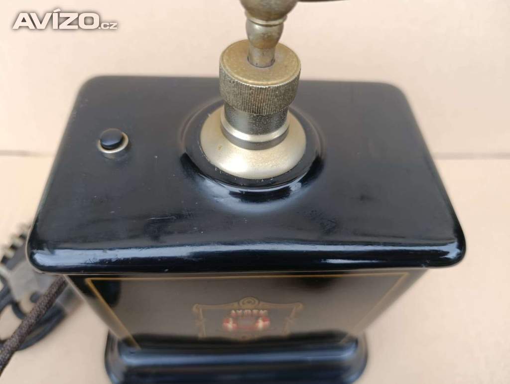 Foto inzerátu Krásný velmi starý dánský telefon JYDSK