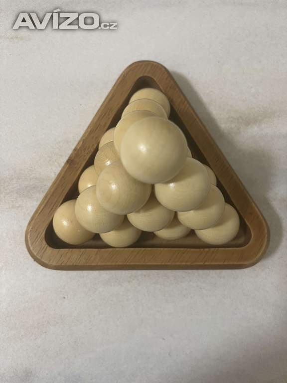 Foto inzerátu Dřevěný hlavolam.