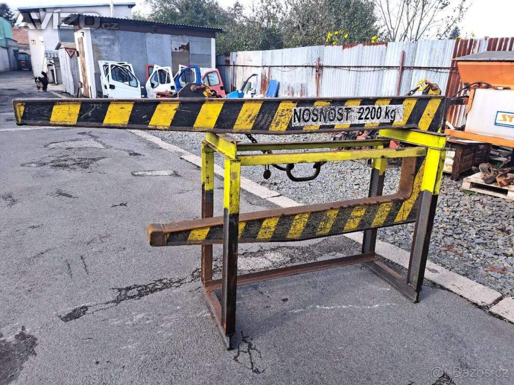 Foto inzerátu Jeřábové vahadlo pro svitky drátu