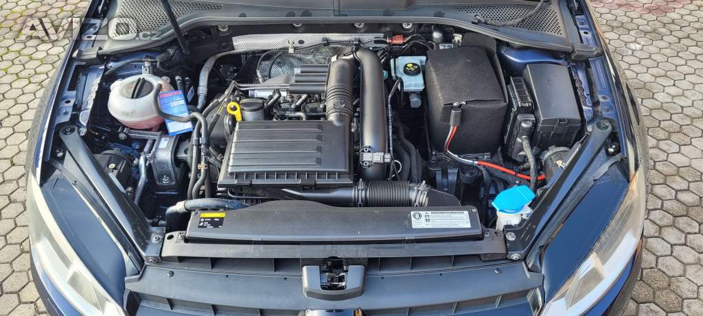 Foto inzerátu VW Golf Variant 1,4 TSi 90kW benzín Comfortline