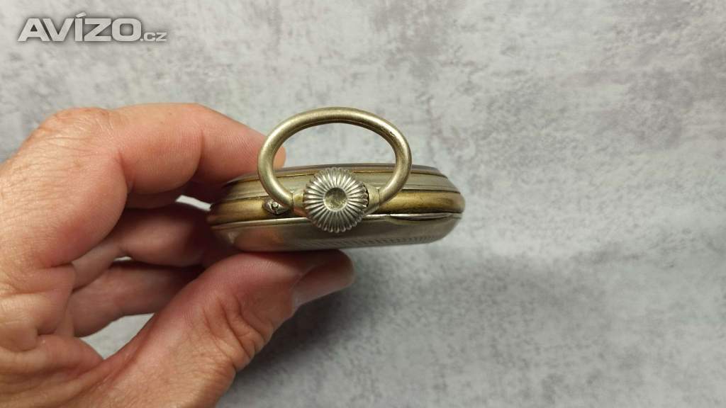 Foto inzerátu Monstrózní staré kapesní hodinky s lokomotivou, 66mm, 202g