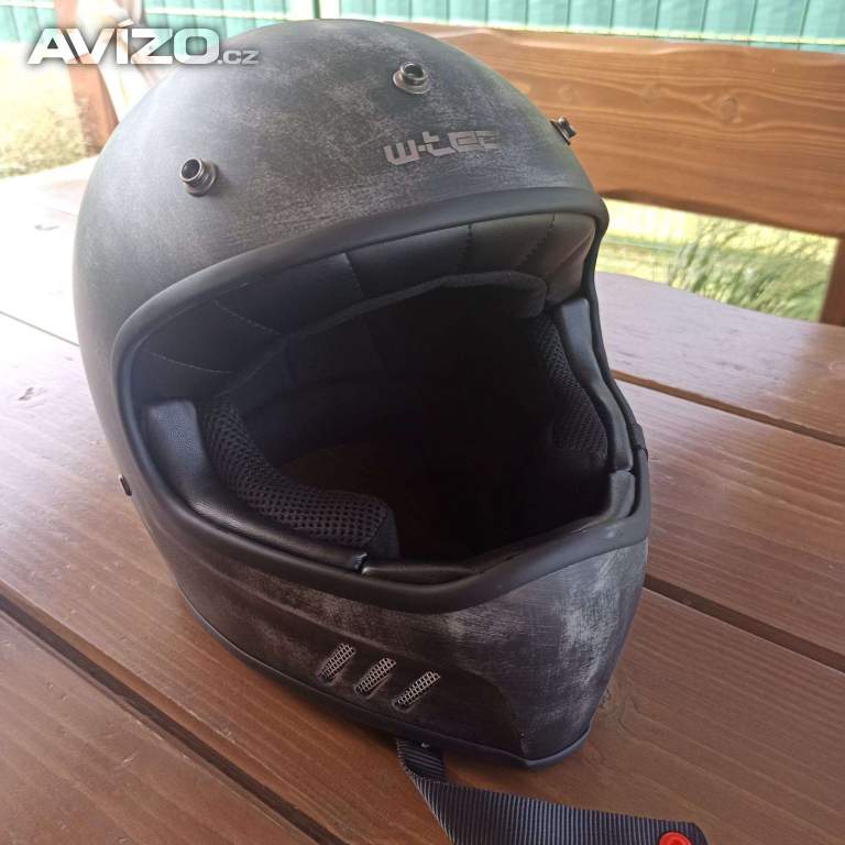 Nová W-tec helma 
