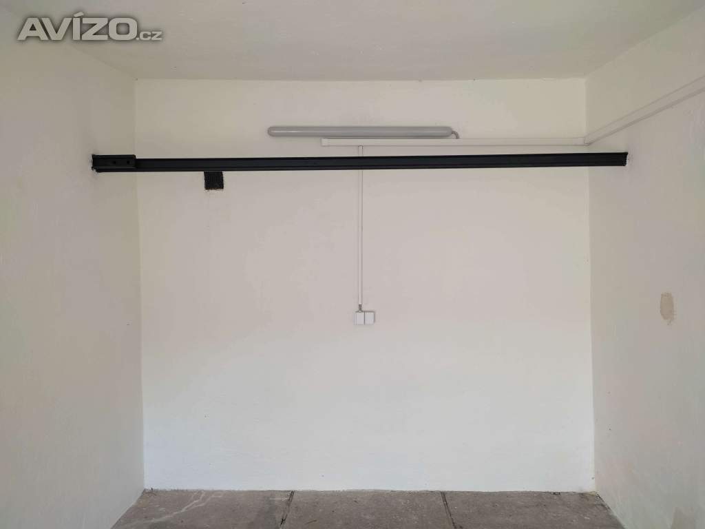 Foto inzerátu Pronájem garáže s novou el. ve Slezské Ostravě