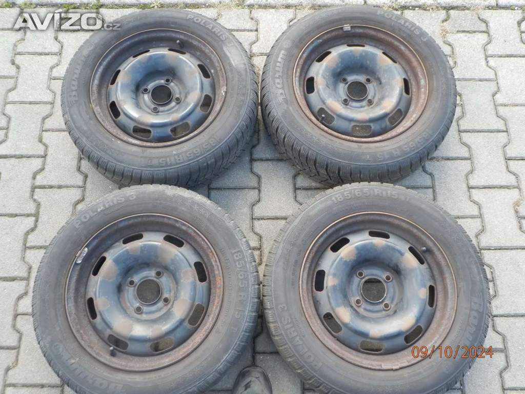 4xObutou zimní sadu kol na CITROEN C3 15tky. BARUM 185/65 R15  4x 4,3MM