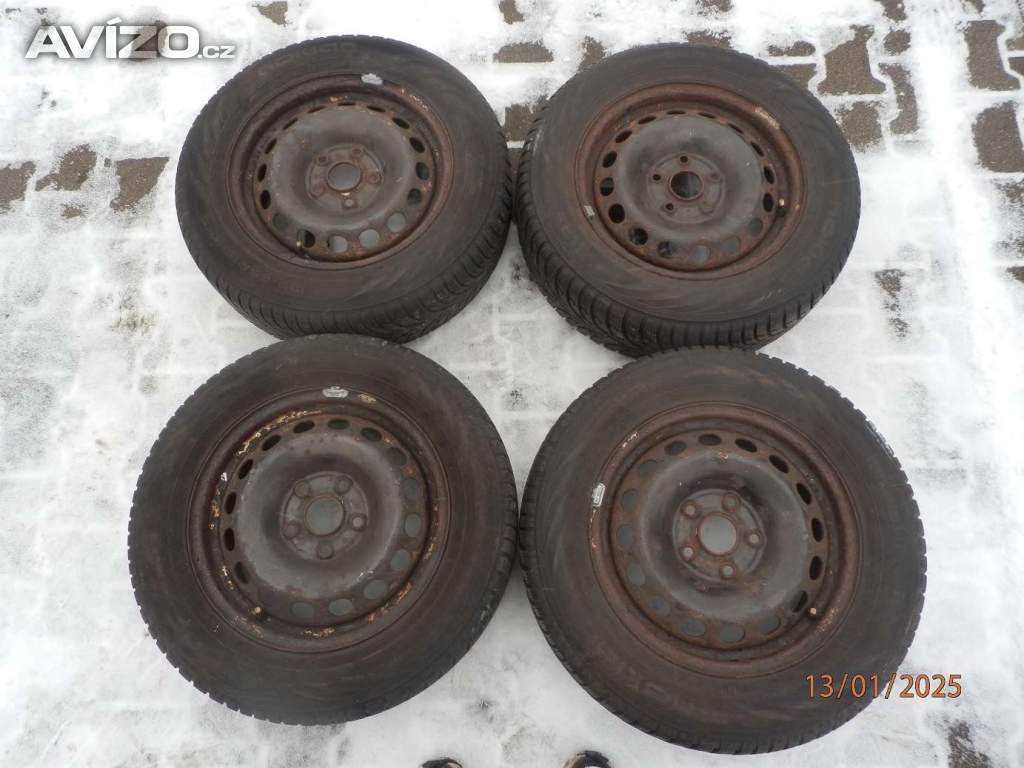 4xObutá zimní sada na ŠKODA OCTAVIA 2  15tky. ET 47 NOKIAN 195/65 R15 4x7,3MM