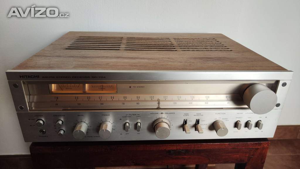 stereo receiver Hitachi SR 704 (1978)