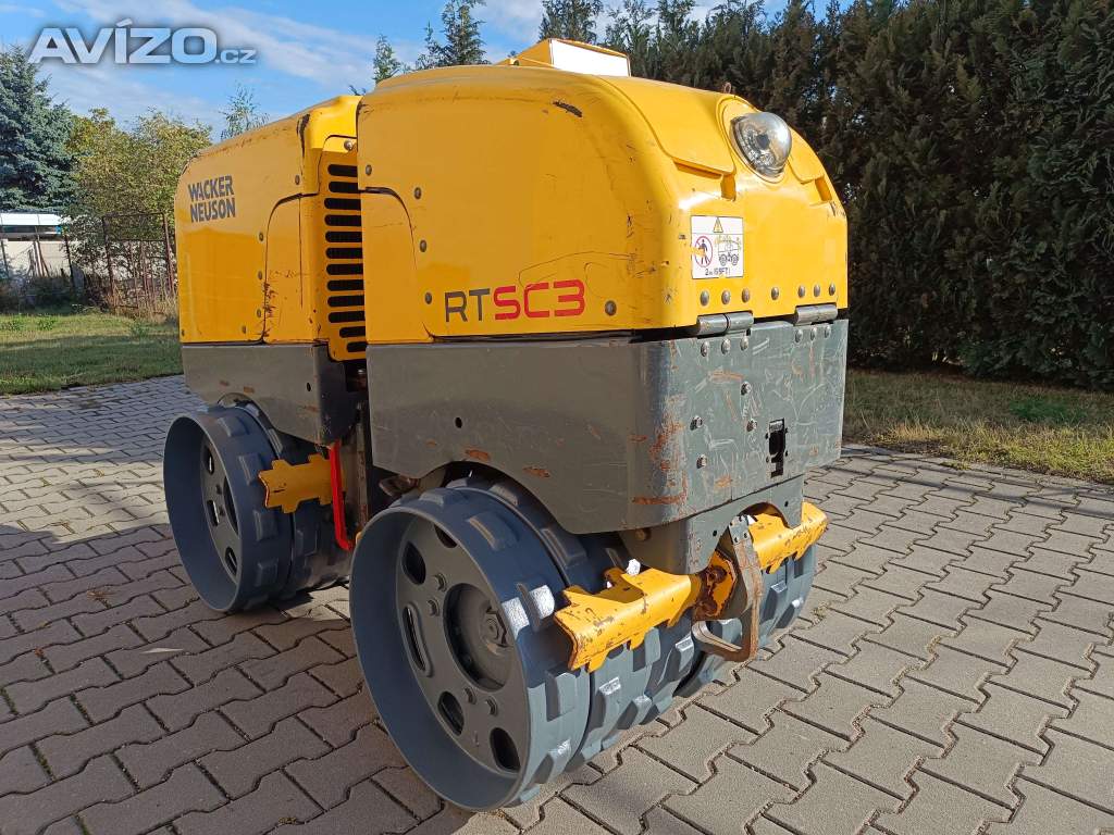 Vibrační válec Wacker Neuson RTKx-SC 3 - motor KUBOTA