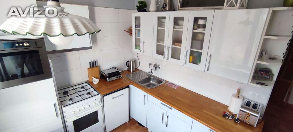 Pronájem bytu 2+1 s balkónem, 54 m², Nám. Družby, Ostrava - Poruba