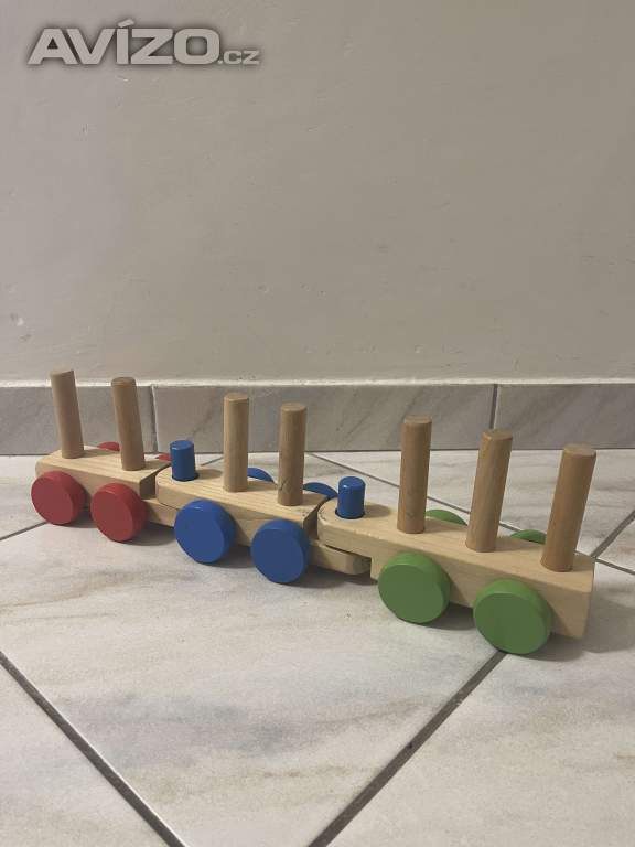 Foto inzerátu Dřevěné vláčky s kostkami Woody.