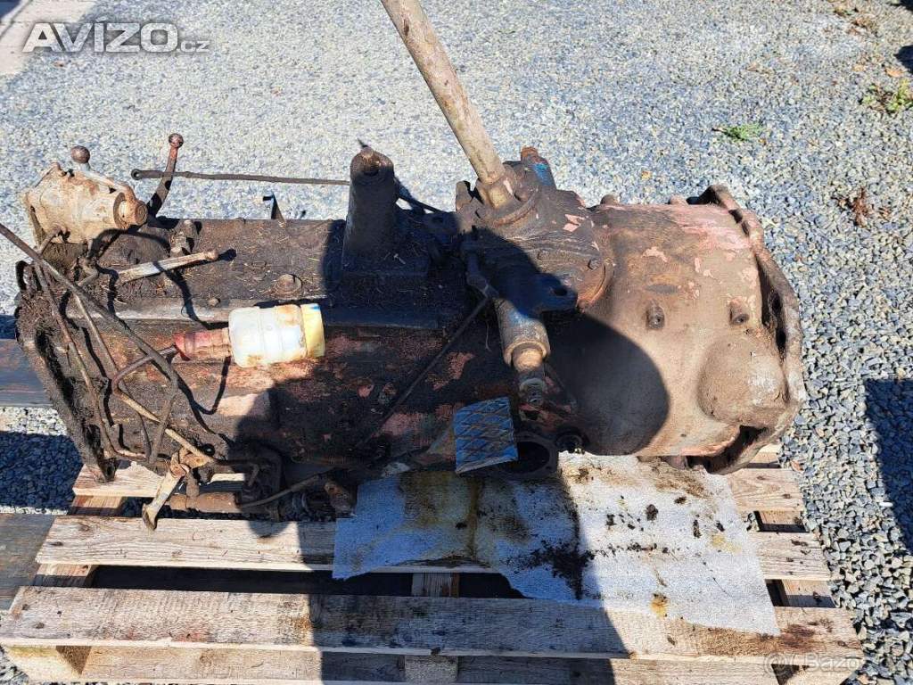 Foto inzerátu Zetor 3011 prodej dilu 