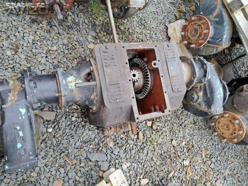 Foto inzerátu Zetor 3011 prodej dilu 