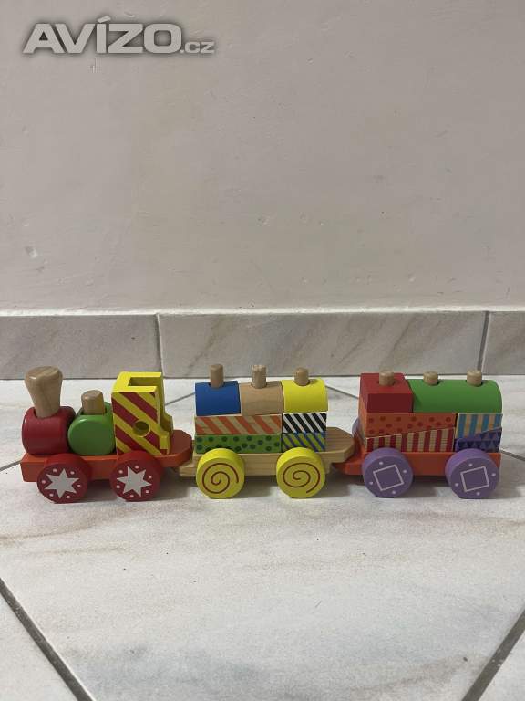 Dřevěný vláček Woody.