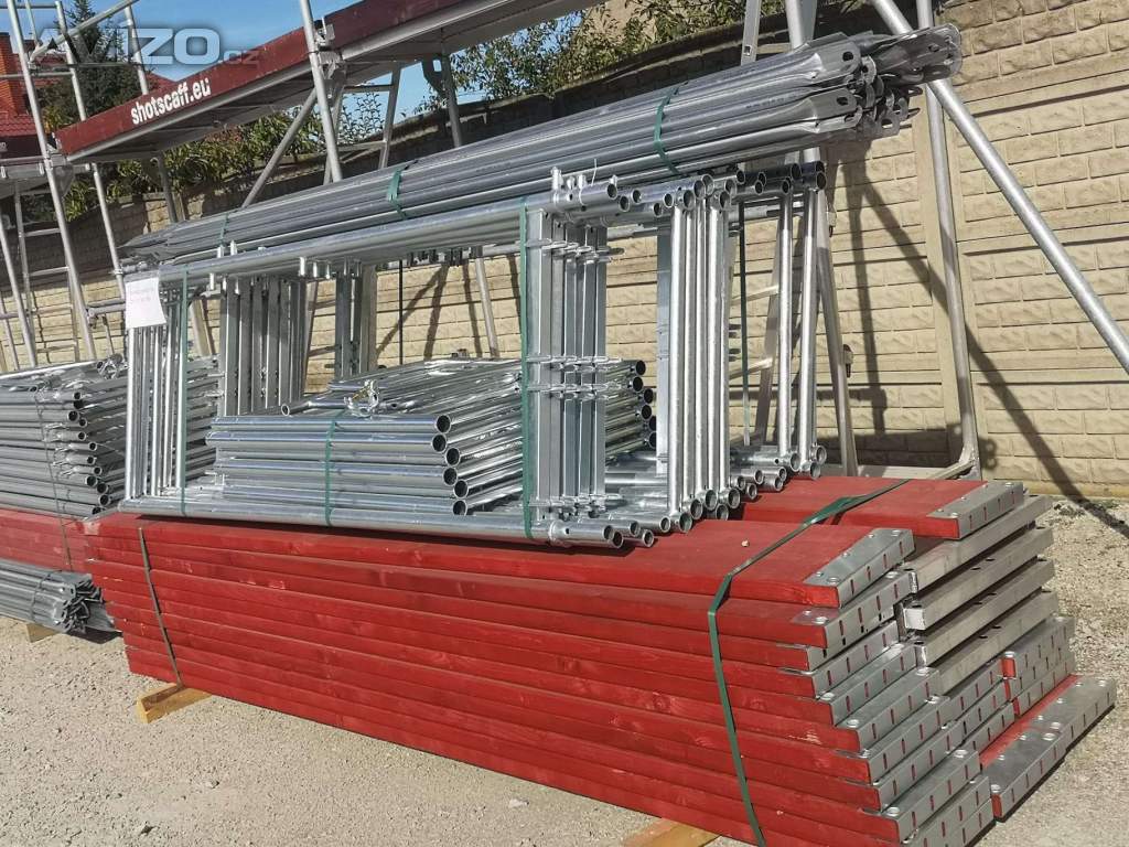 Kompletní ocelové lešení 230m² – nové, ihned k odběru, doprava v ceně PLETTAC scaff 74