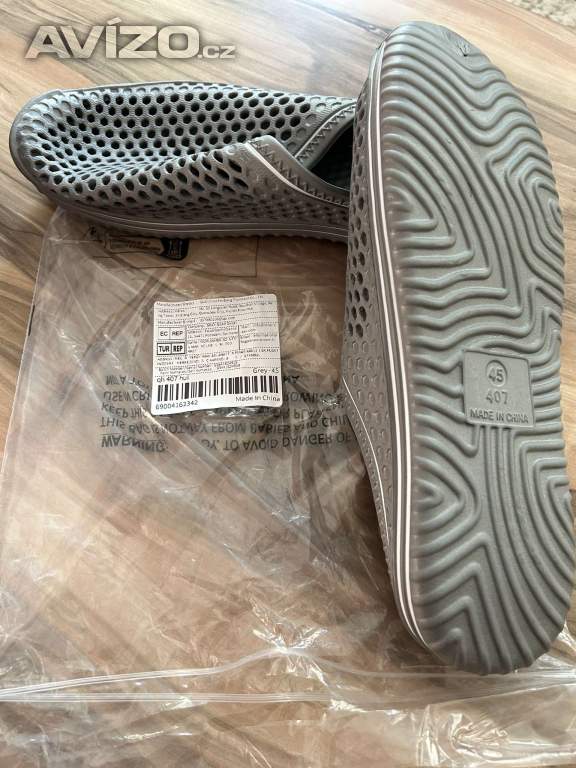 Foto inzerátu Boty do vody nebo na doma