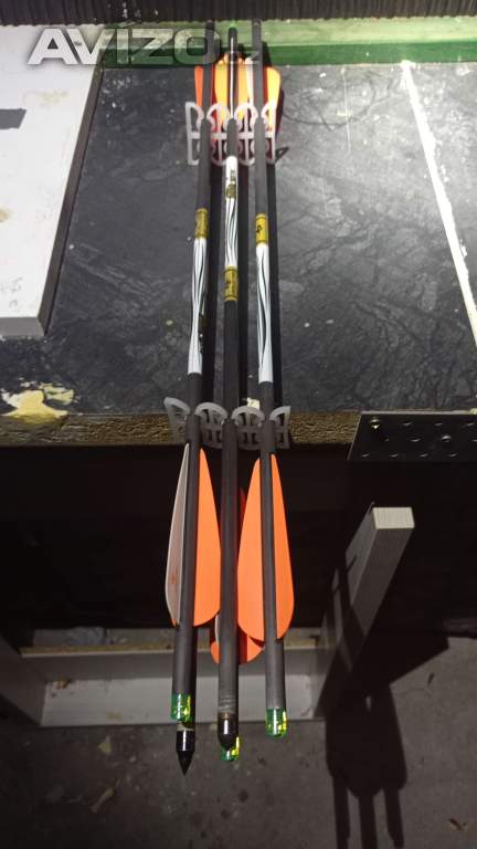 Sportovně lovecká kuše EK ARCHERY Blade+