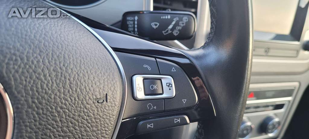 Foto inzerátu VW Golf Sportsvan 1,2TSi 63kW benzín Comfortline