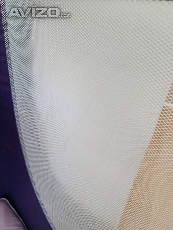 Foto inzerátu Dětská cestovní ohrádka 