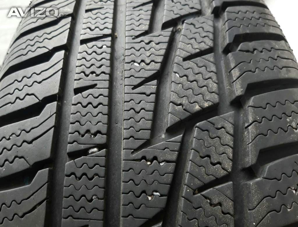 Sada pěkných zimních pneu 215/55 R16 93H Matador