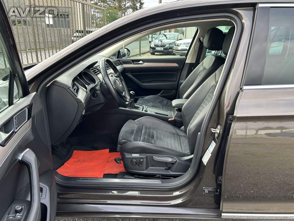 Foto inzerátu VW PASSAT B8 2.0TDI 110KW COMBI 111TKM HIGHLINE ČR DPH KŮŽE
