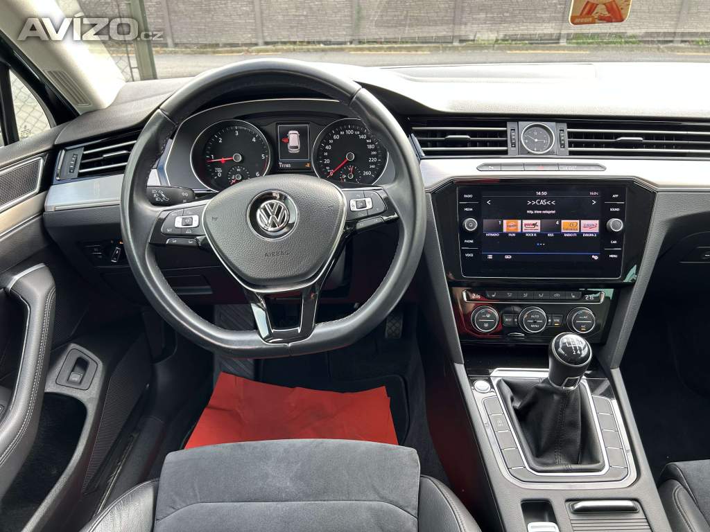 Foto inzerátu VW PASSAT B8 2.0TDI 110KW COMBI 111TKM HIGHLINE ČR DPH KŮŽE