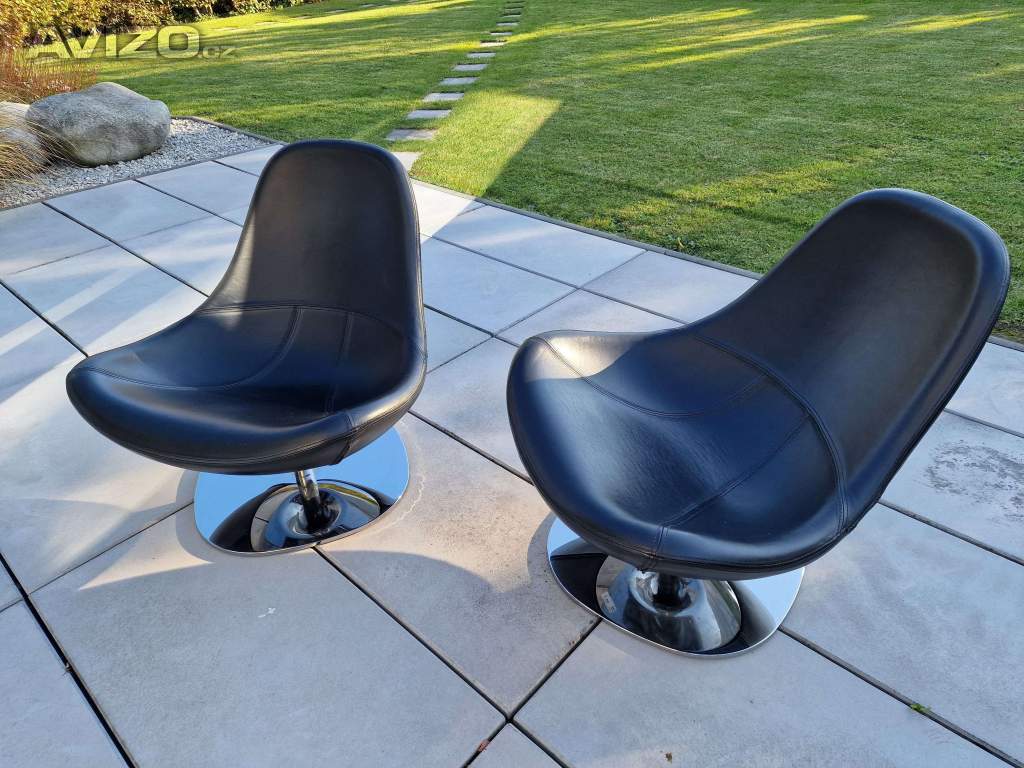 Foto inzerátu 2× moderní kožená křesla – minimalistický design