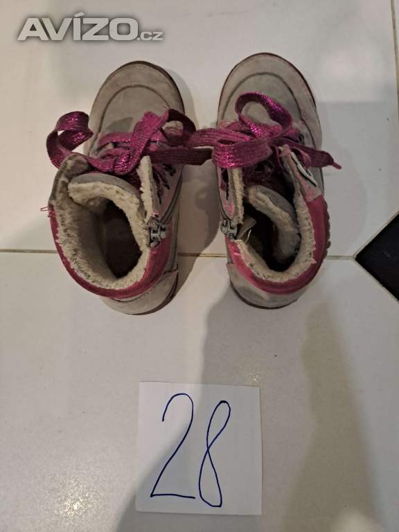 Foto inzerátu Dětské zimní kožené botičky vel. 27/28 zn. D.D.STEP 