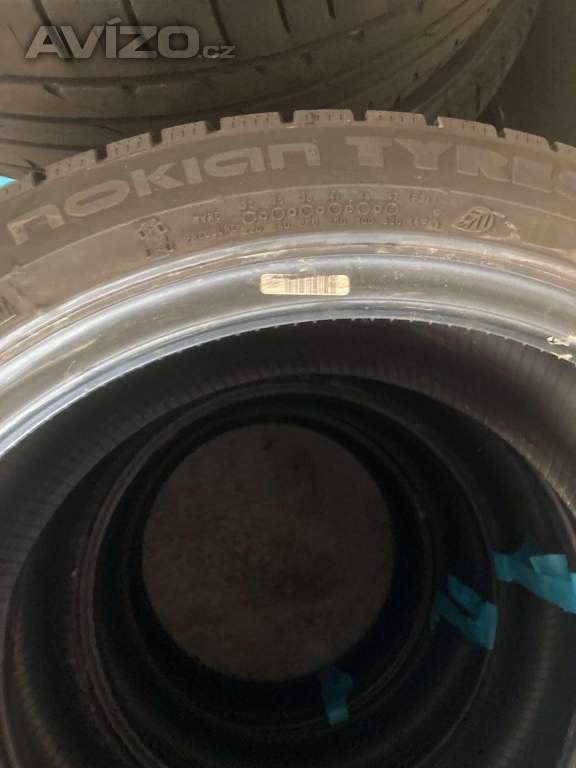 Foto inzerátu PRODÁM ZIMNÍ PNEU - Nokian