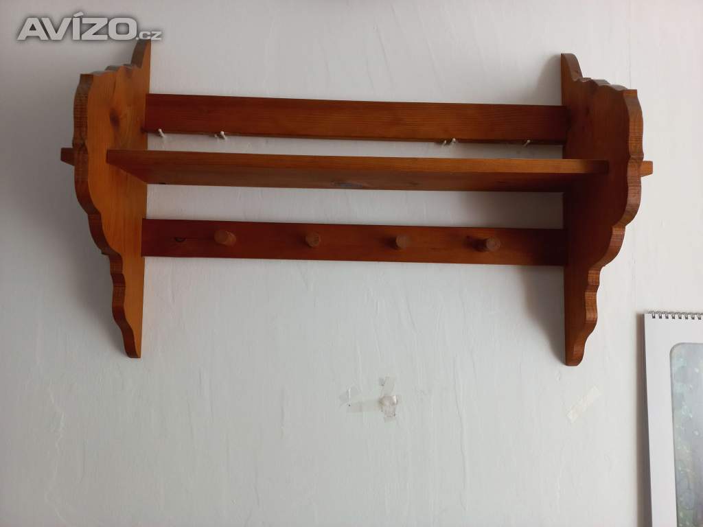 Prodám závěsnou retro poličku ze dřeva