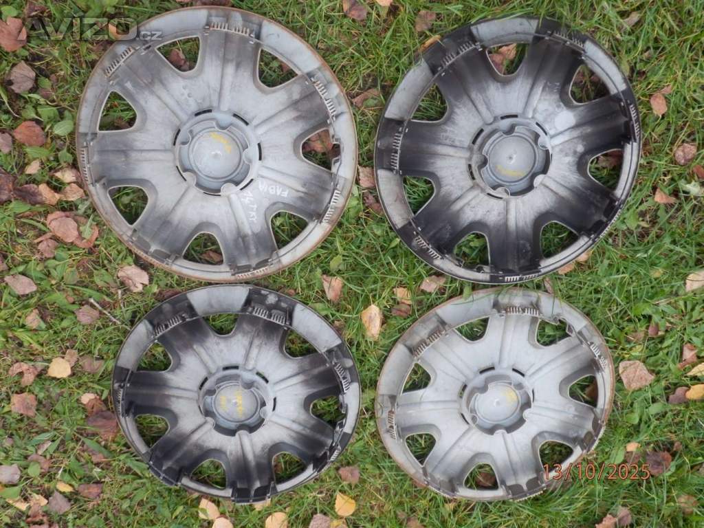 Foto inzerátu 4x Originál poklice kol na ŠKODA FABIA 2  14tky. cena:800kč všechny.