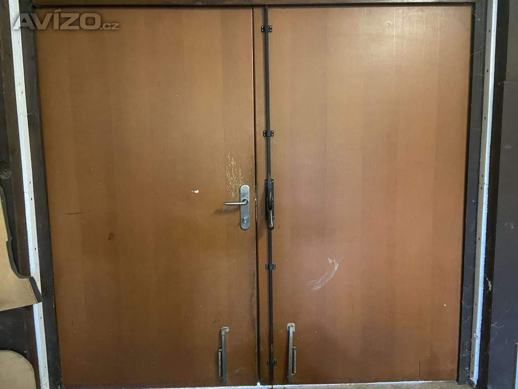 Foto inzerátu Vrata