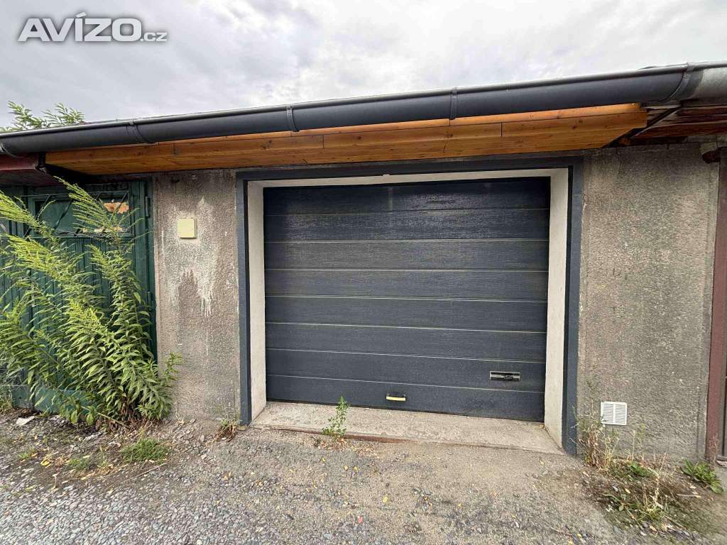 Foto inzerátu REZERVACE- CENTRUM 3+kk 67m2 + garáž ul.Sokolská třída