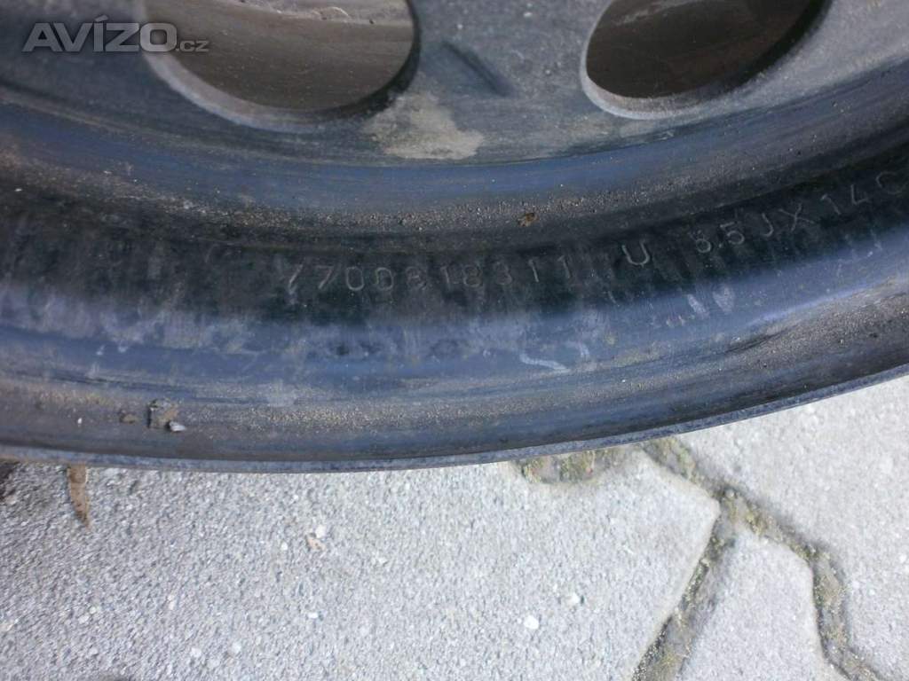 Foto inzerátu 1xPlechový disk na RENAULT  velikost 14tka. cena: 100kč.