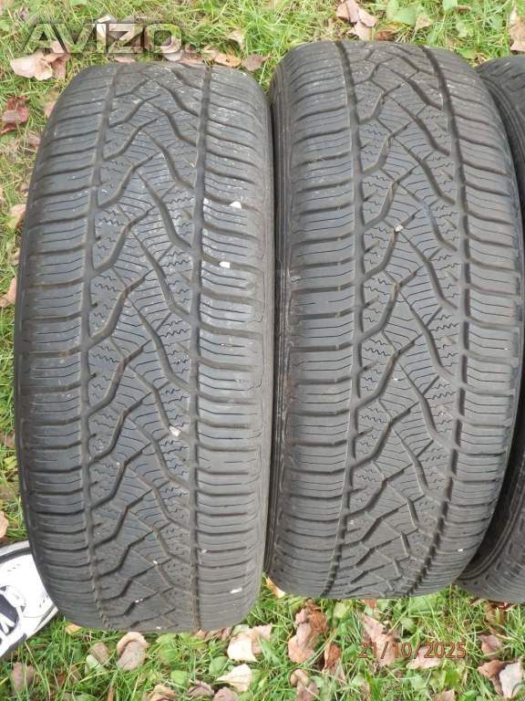 Foto inzerátu 4xCeloroční gumy BARUM  195/55 R15  2x8MM 2x7,2MM