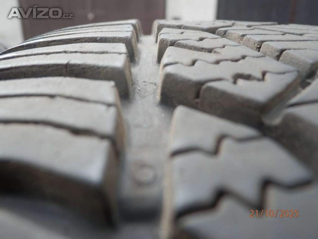 Foto inzerátu 4xCeloroční gumy BARUM  195/55 R15  2x8MM 2x7,2MM