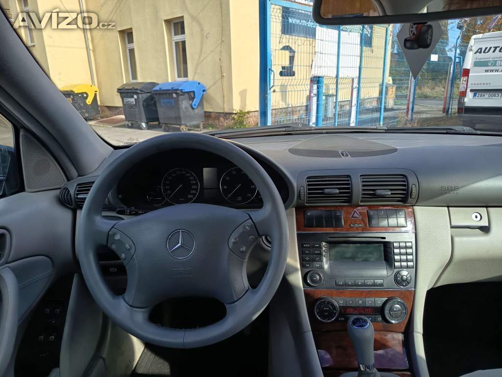 Foto inzerátu Mercedes Benz C 180 Elegance 