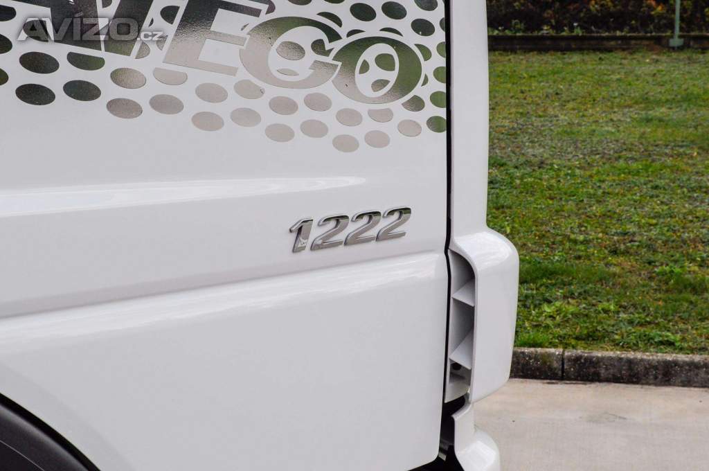 Foto inzerátu MERCEDES ATEGO 1222 TŘÍSTRANNÝ SKLÁPĚČ HYDRAULICKÁ RUKA EU4