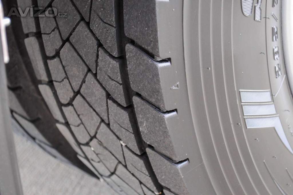 Foto inzerátu MERCEDES ATEGO 1222 TŘÍSTRANNÝ SKLÁPĚČ HYDRAULICKÁ RUKA EU4