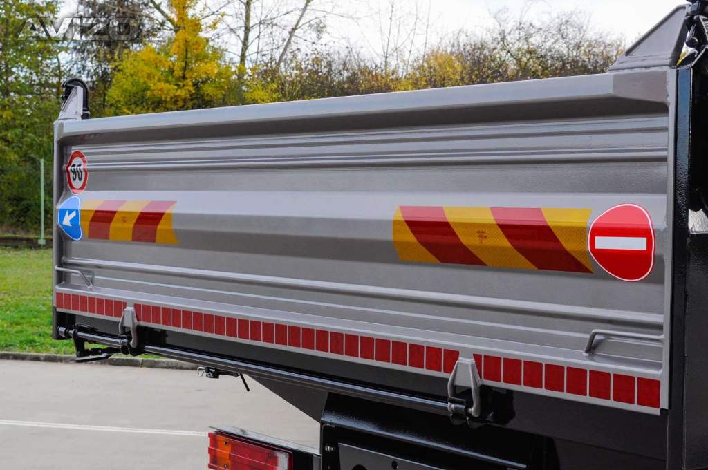 Foto inzerátu MERCEDES ATEGO 1222 TŘÍSTRANNÝ SKLÁPĚČ HYDRAULICKÁ RUKA EU4